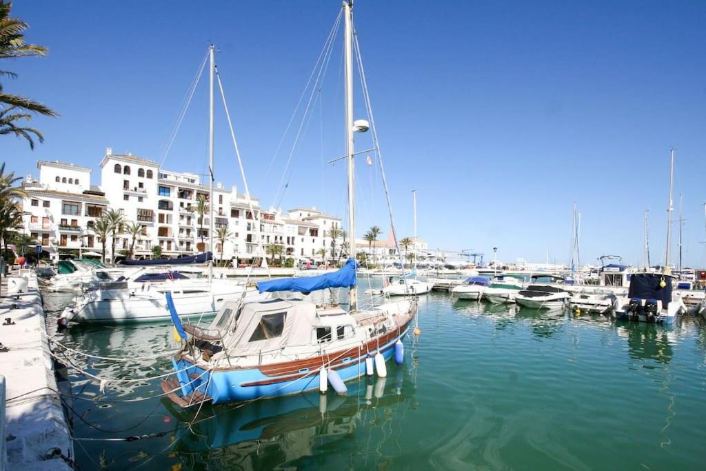 2 Bedrooms Sea And Pool View Apt In Duquesa Golf & Gardens Manilva Castillo de Sabinillas Екстериор снимка